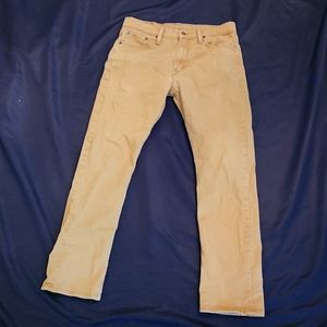 Levi 513, W32 L30, in a darker Khaki color